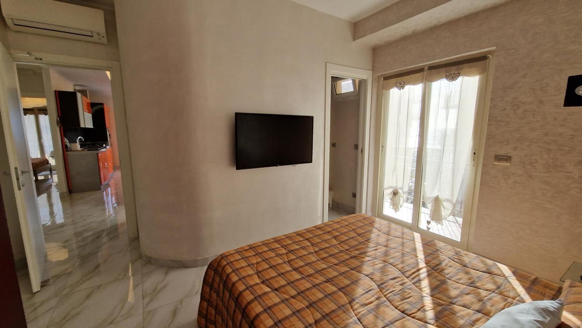 Olimpia Apartment Арма ди Таджия Екстериор снимка