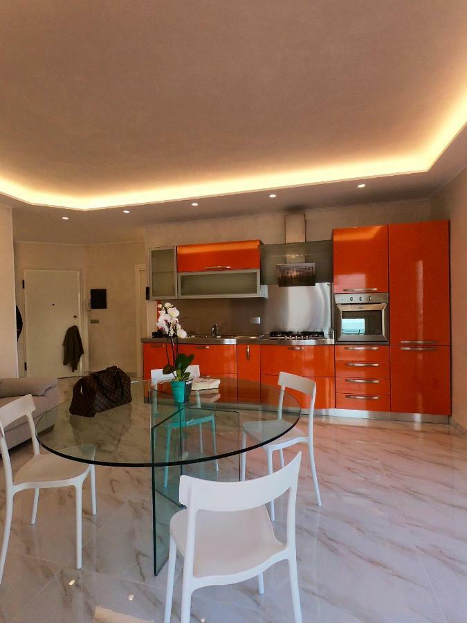 Olimpia Apartment Арма ди Таджия Екстериор снимка